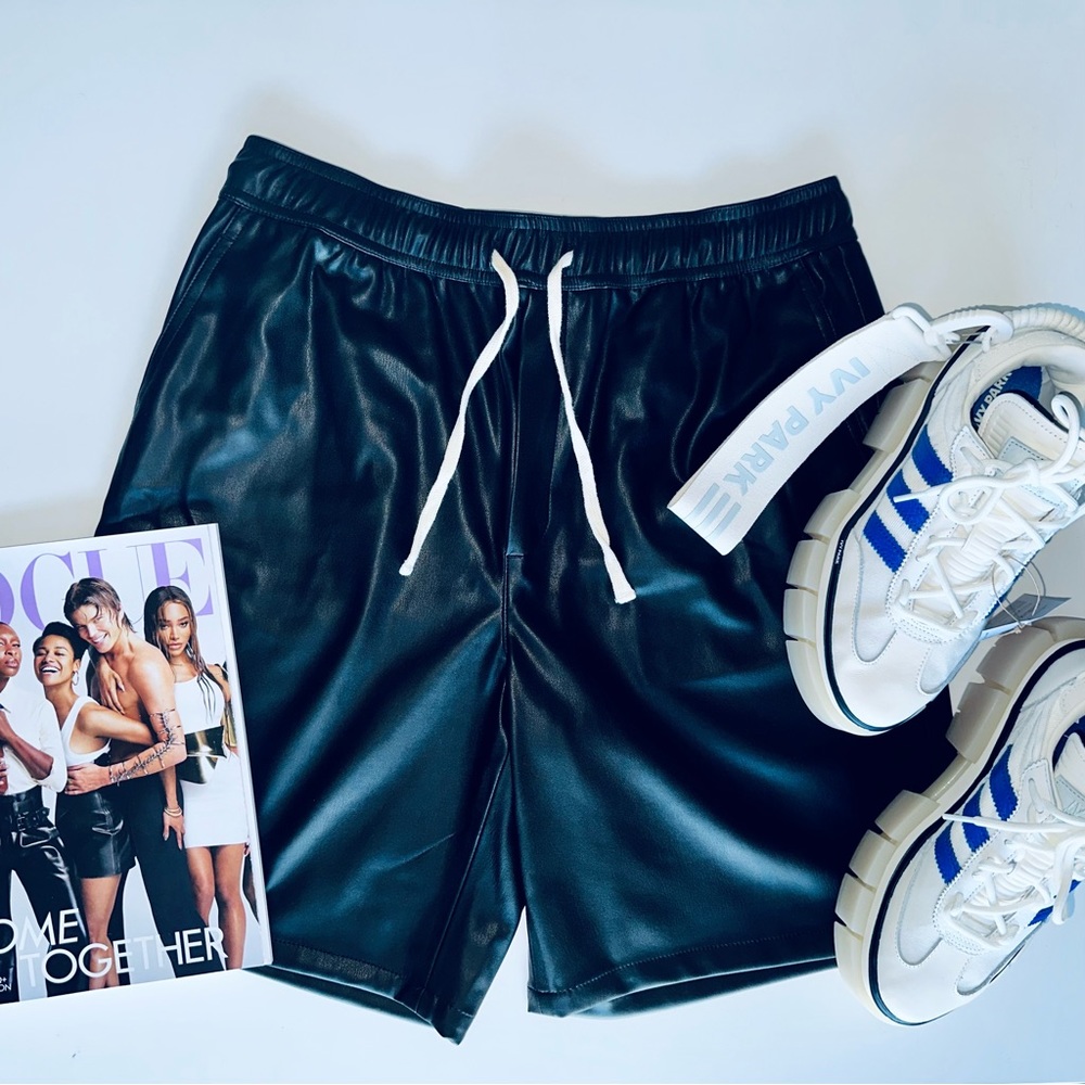 BERMUDA Shorts PU Leather
